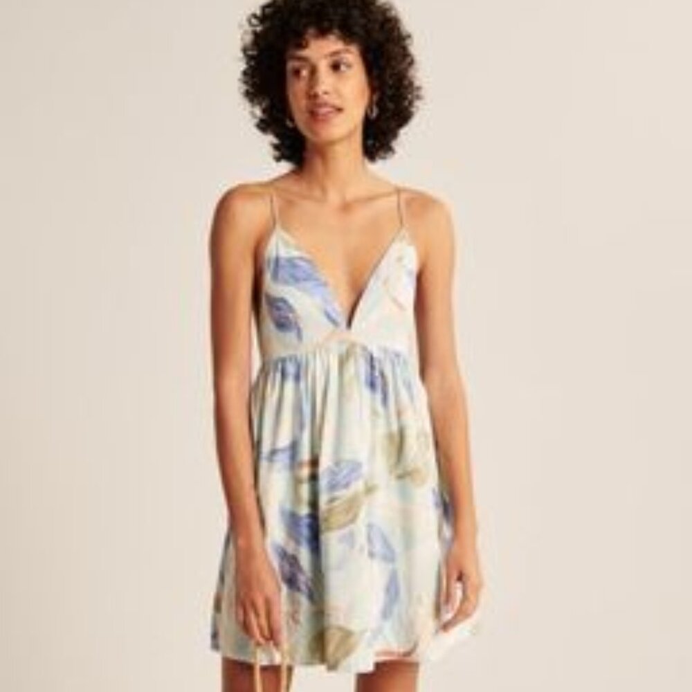 NWT Abercrombie Spaghetti Strap Babydoll Mini Dress • Size Large